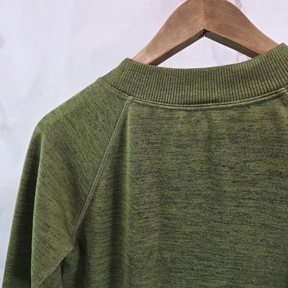 Title Nine Sweatshirt Womens XS Green Crew Neck Tunic Top Universal Raglan - Picture 6 of 10